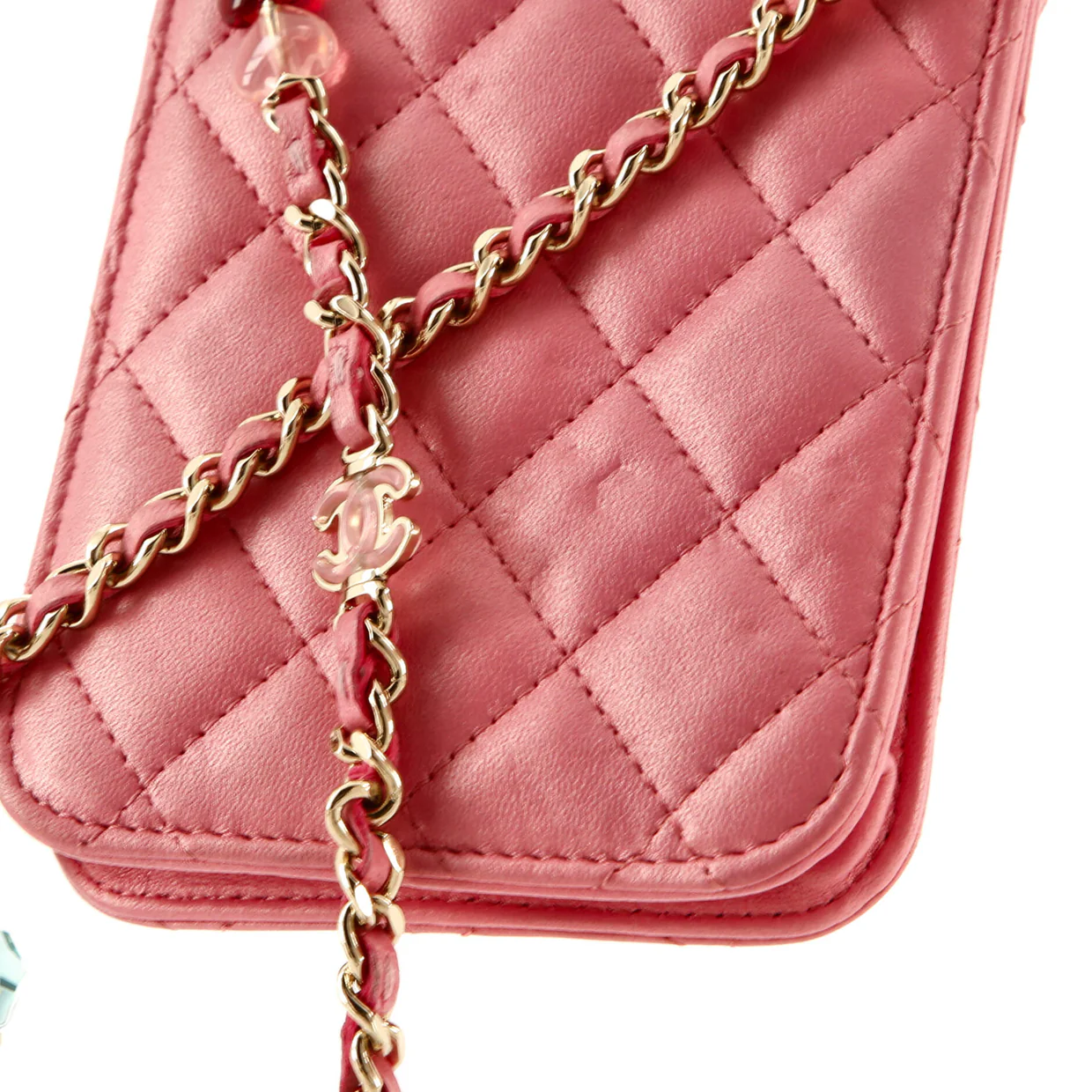 Resin CC Phone Holder with Chain Quilted Lambskin - Deep Luxury