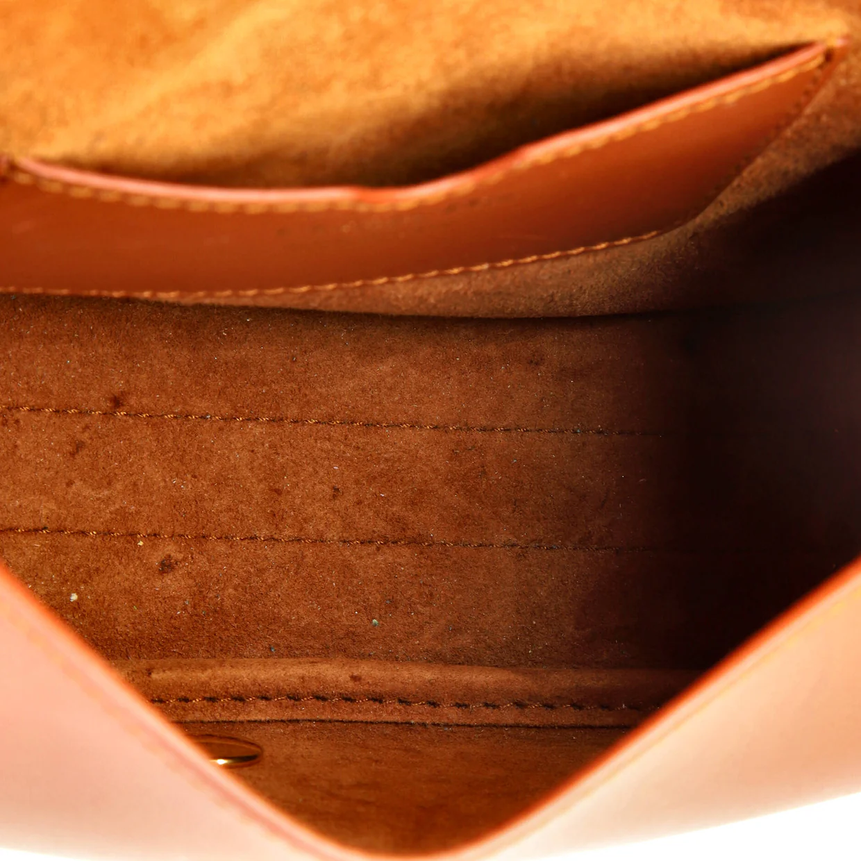 Bobby Flap Bag Leather Medium - Deep Luxury