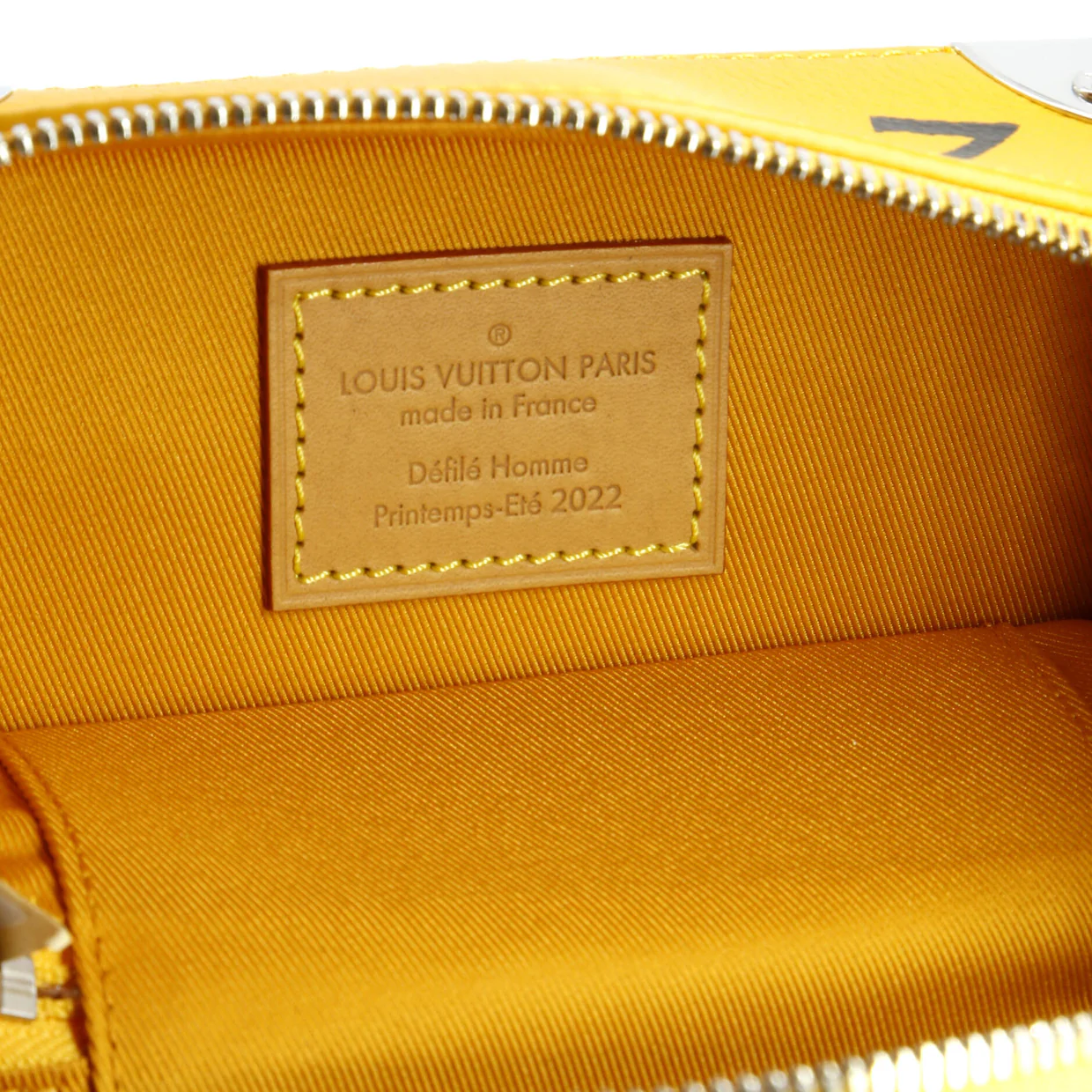 Vertical Box Trunk Leather - Deep Luxury