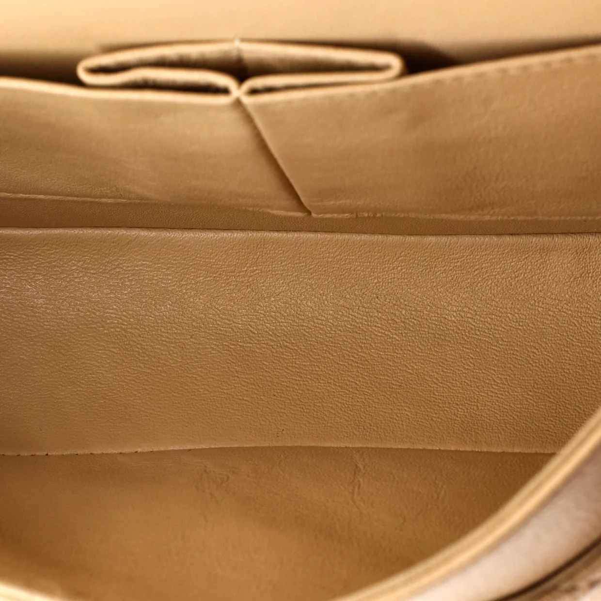 Classic Double Flap Bag Quilted Caviar Medium - Deep Luxury