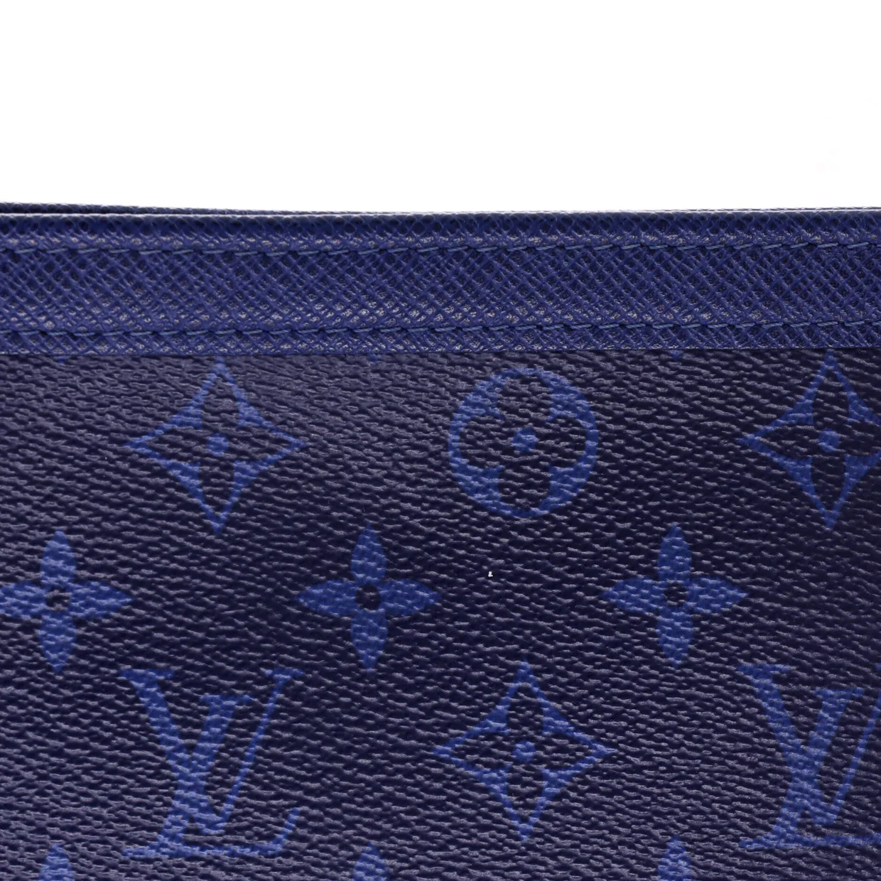 Pochette Voyage Monogram Taigarama MM - Deep Luxury