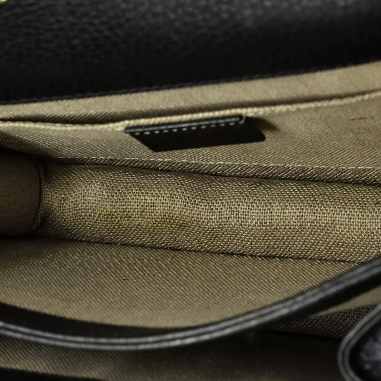 Interlocking Shoulder Bag Leather Small - Deep Luxury