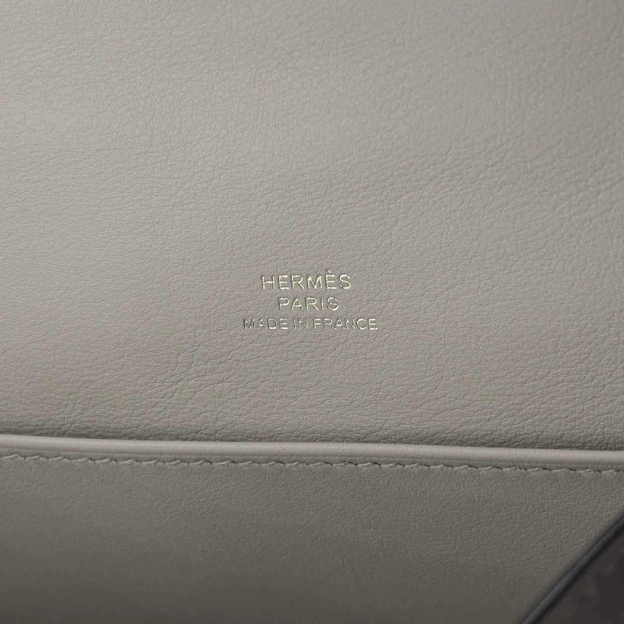 Kelly Pochette Swift - Deep Luxury