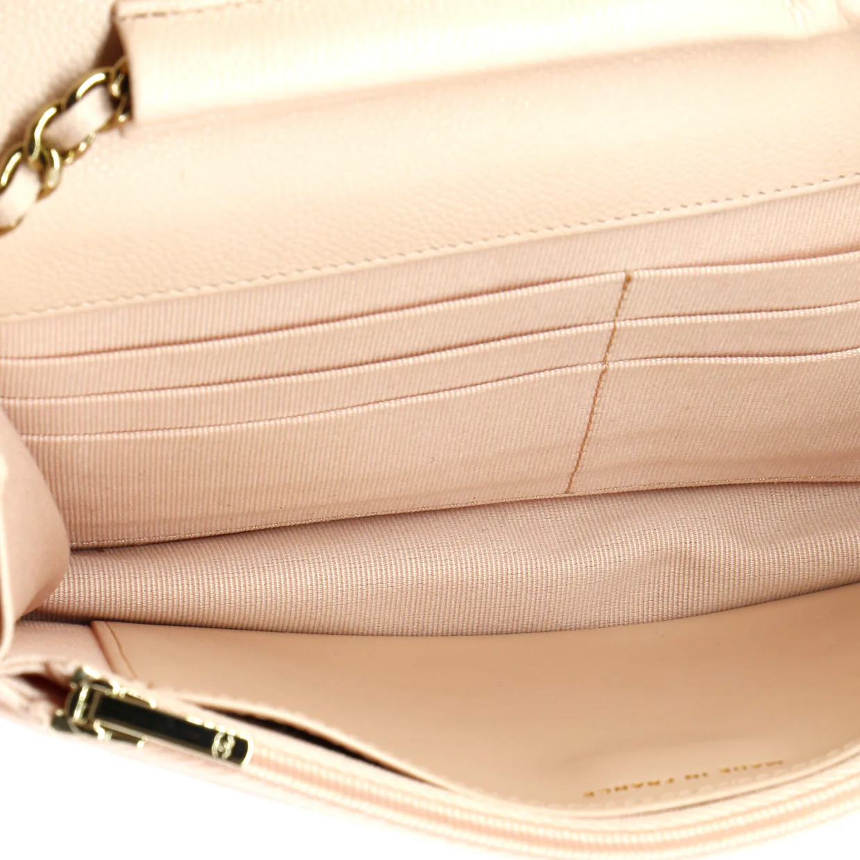 Wallet on Chain Quilted Caviar - Deep Luxury