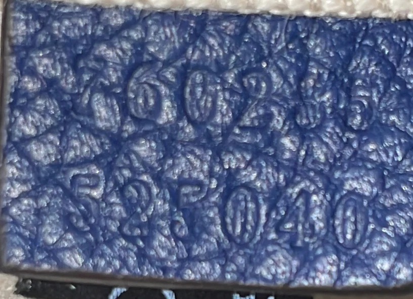 Messenger Bag Jumbo GG Embossed Leather Small - Deep Luxury