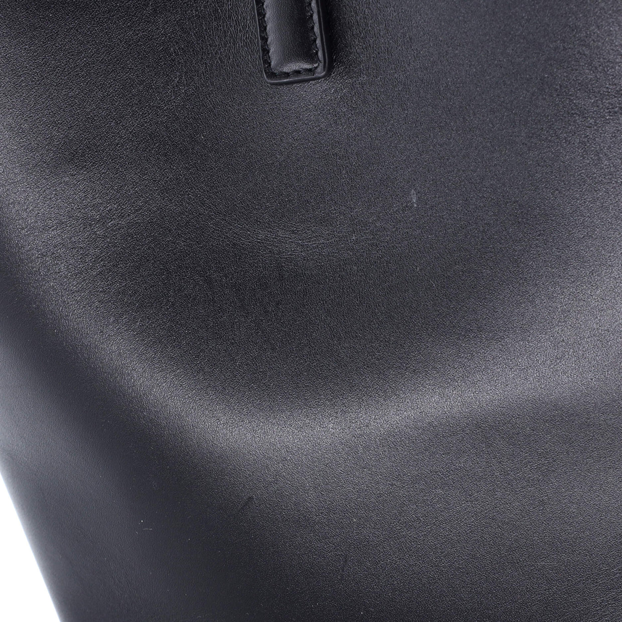 Le 37 Bucket Bag Leather Mini - Deep Luxury