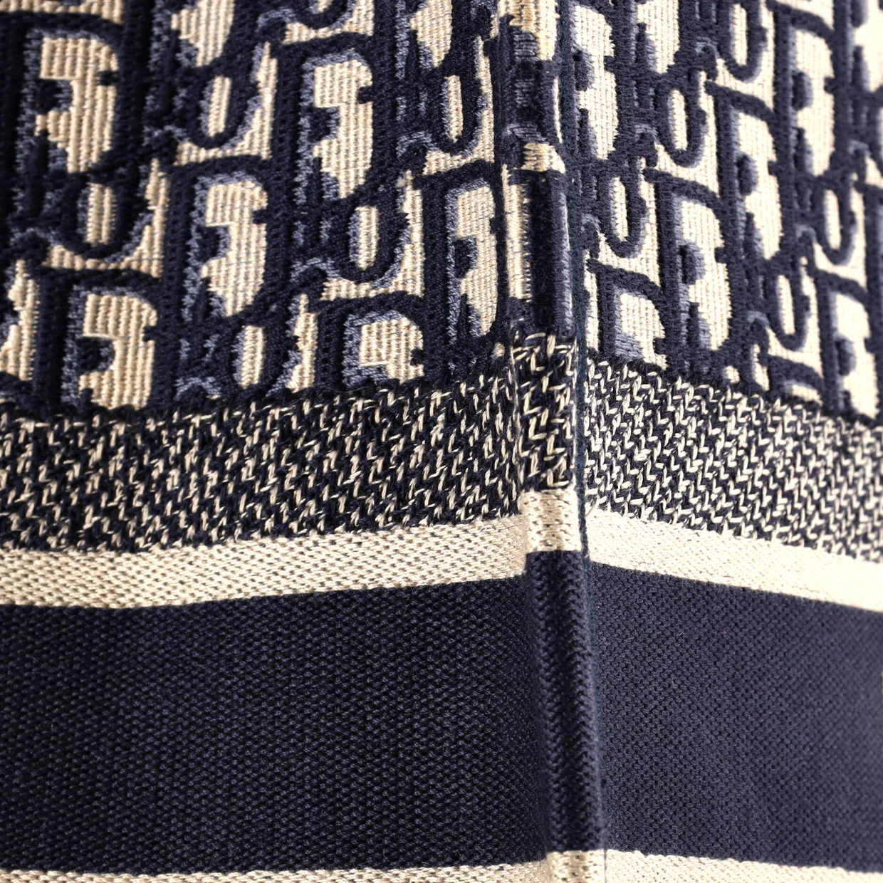 Book Tote Oblique Canvas Large - Deep Luxury