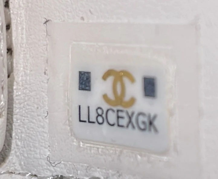 CC Book Card Holder with Chain Quilted Lambskin - Deep Luxury