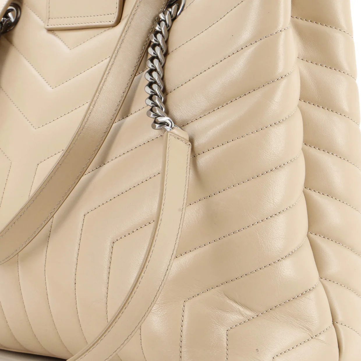 LouLou Tote Matelasse Chevron Leather Large - Deep Luxury