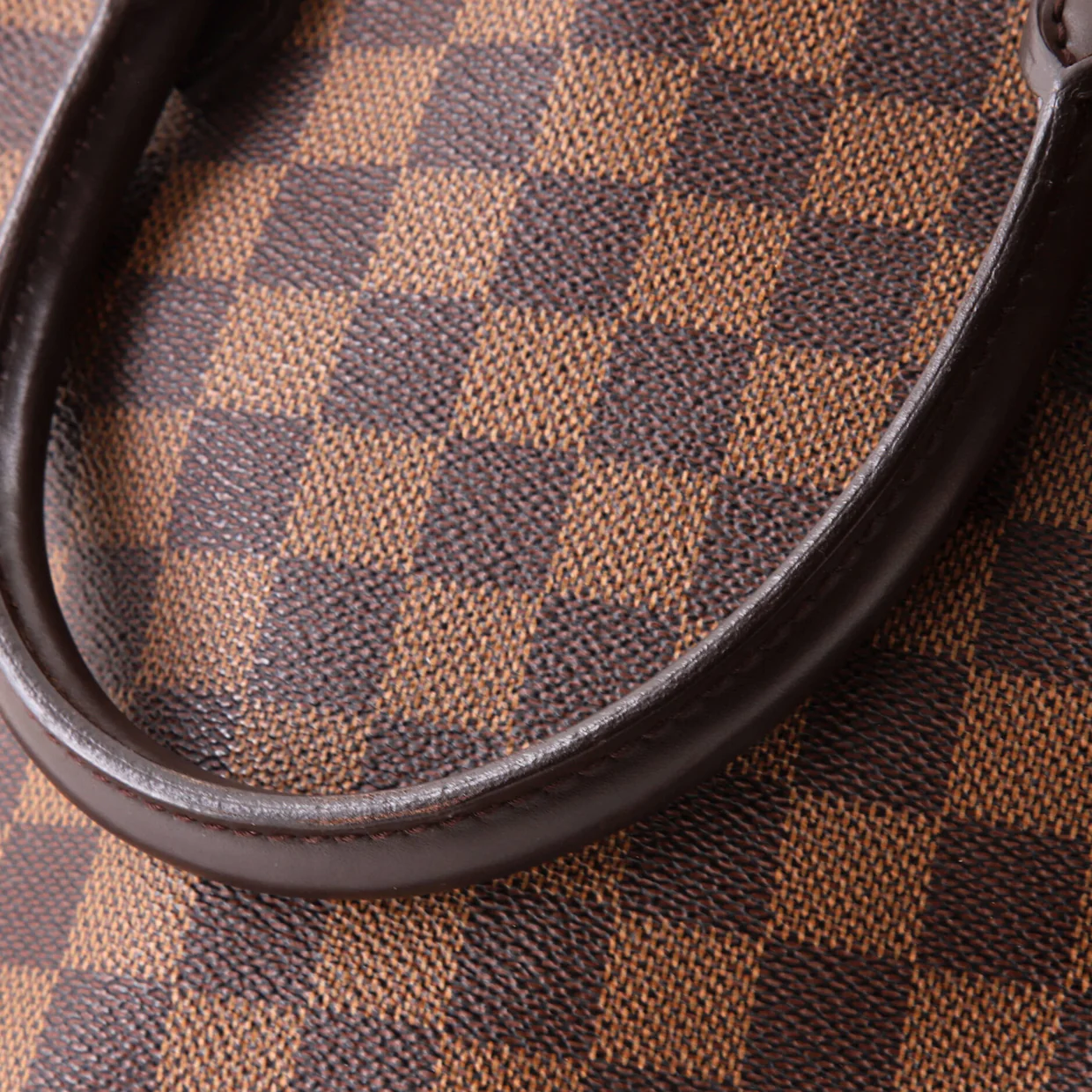 Brera Handbag Damier - Deep Luxury