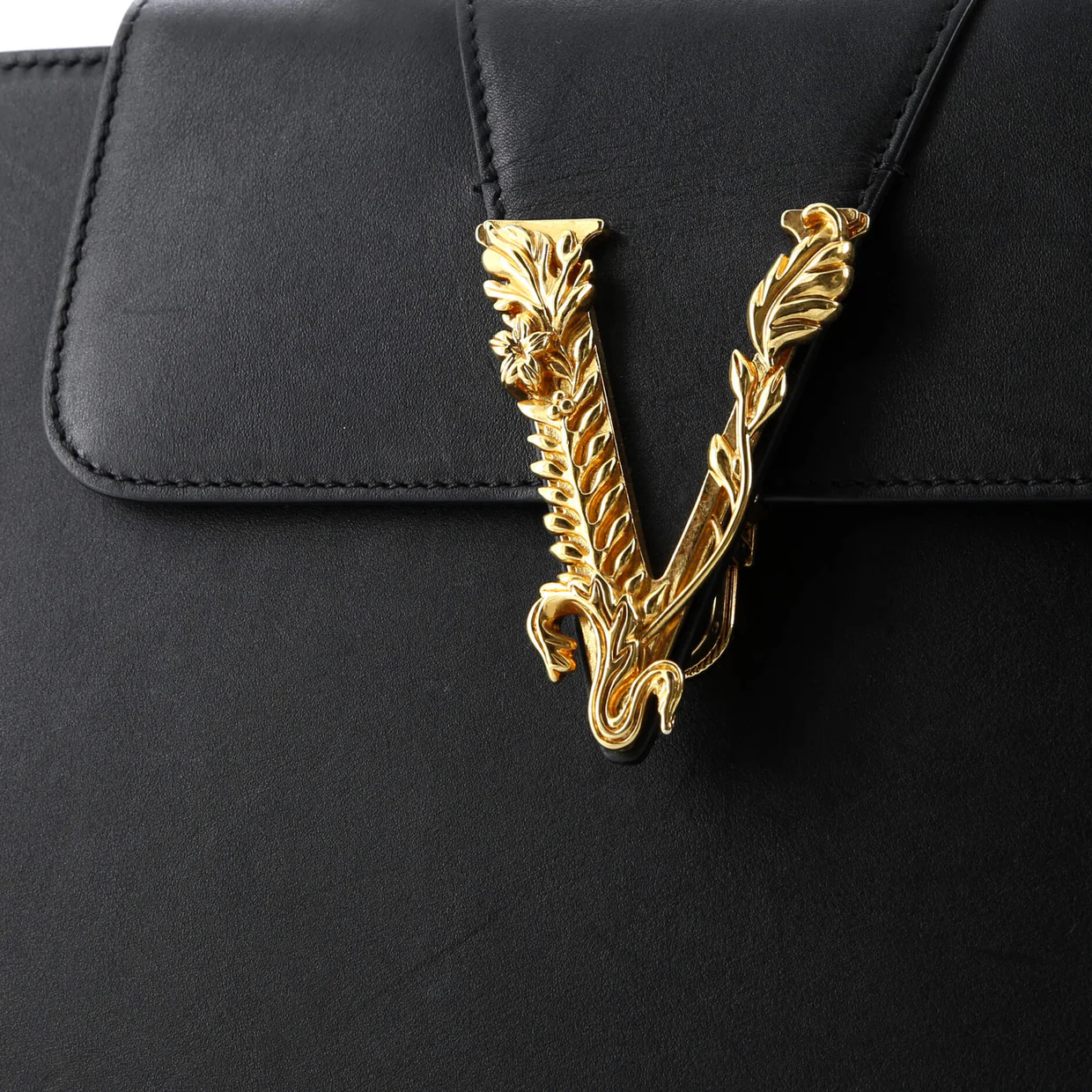 Virtus Top Handle Bag Leather Medium - Deep Luxury