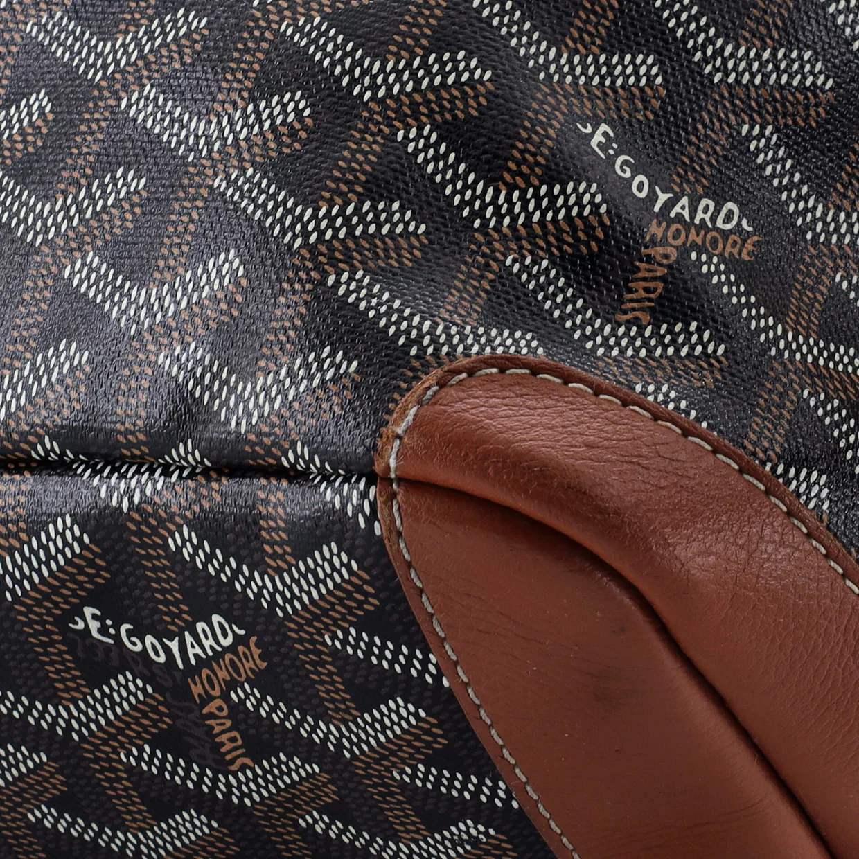 Artois Tote Coated Canvas MM - Deep Luxury