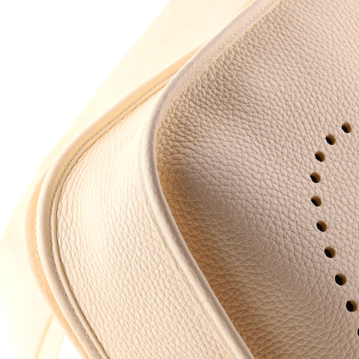 Evelyne Bag Gen III Clemence PM - Deep Luxury