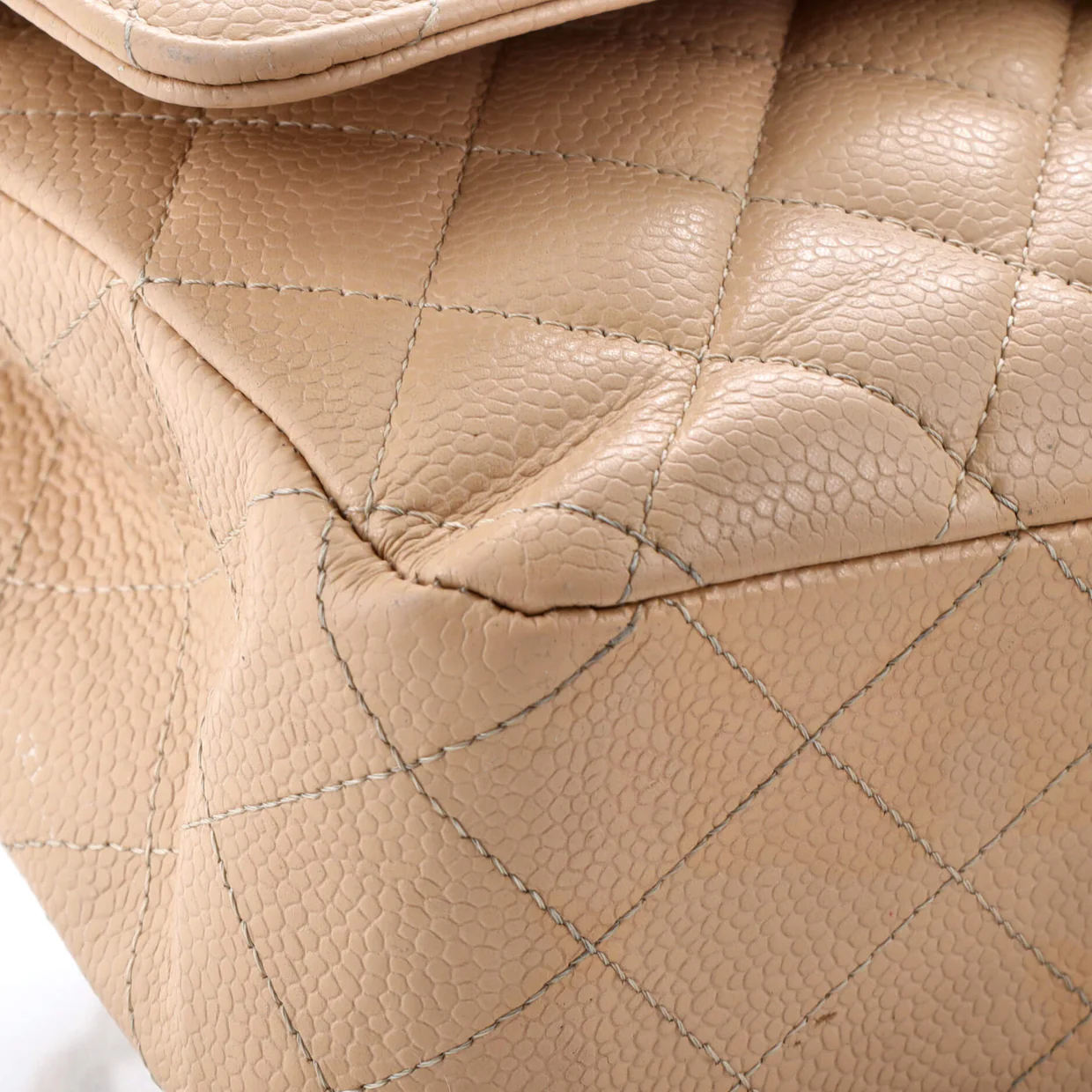 Classic Double Flap Bag Quilted Caviar Medium - Deep Luxury