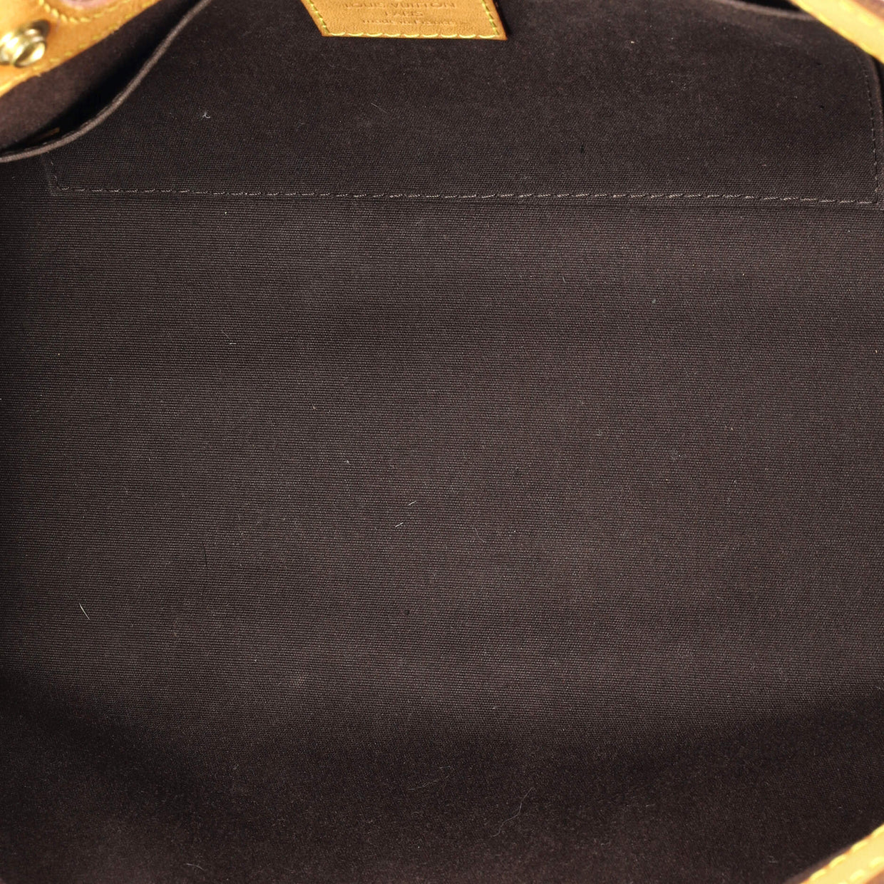 Roxbury Drive Handbag Monogram Vernis - Deep Luxury