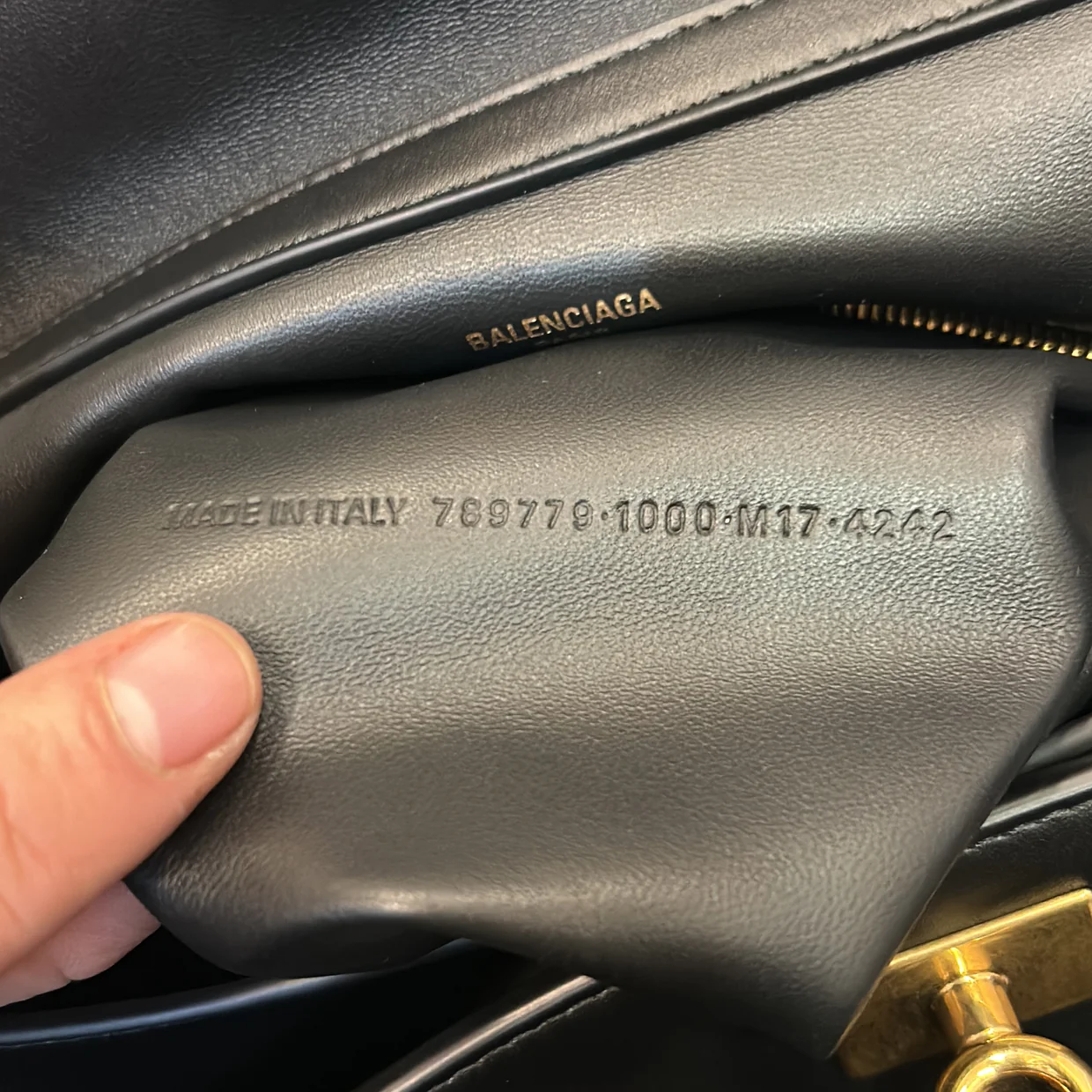 Rodeo Shoulder Bag Leather Small - Deep Luxury