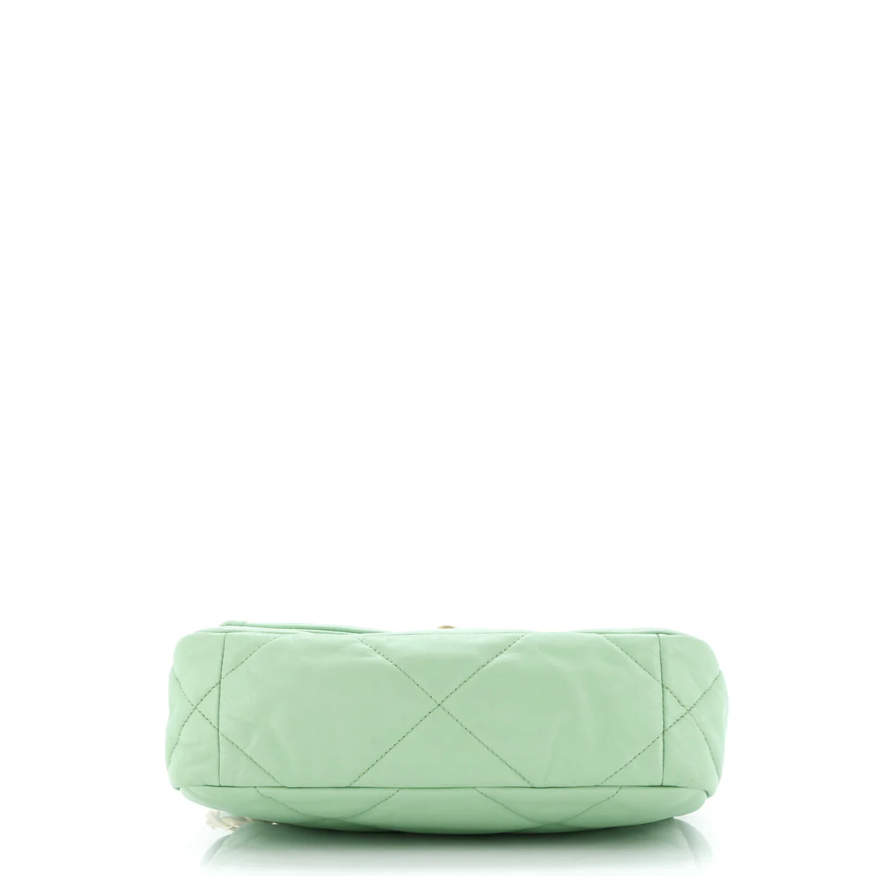 19 Flap Bag Quilted Leather Medium - Deep Luxury