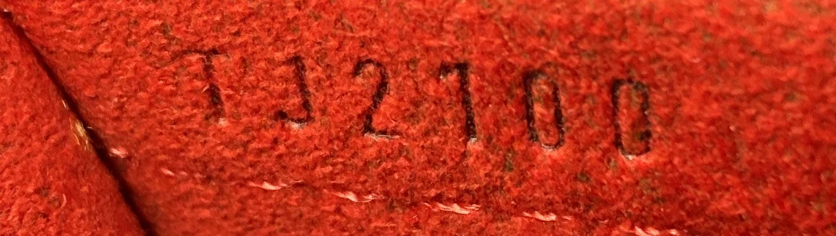 Trevi Handbag Damier PM - Deep Luxury