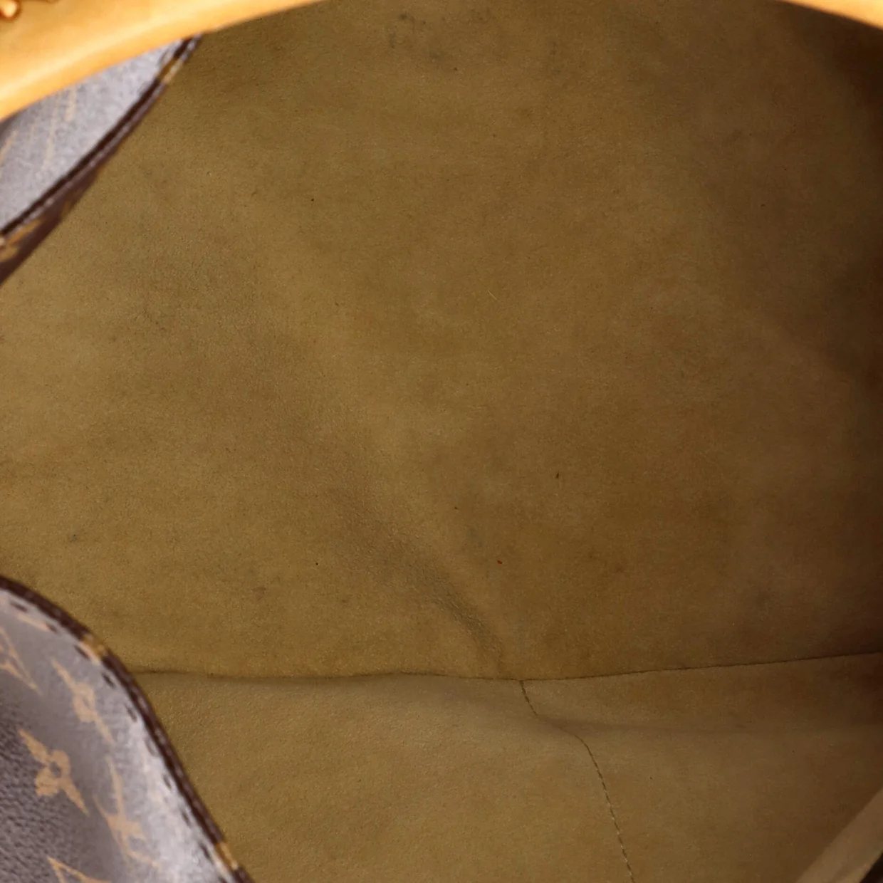 Artsy Handbag Monogram Canvas MM - Deep Luxury