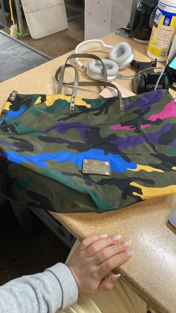 Rockstud Open Reversible Convertible Tote Camo Nylon Medium - Deep Luxury