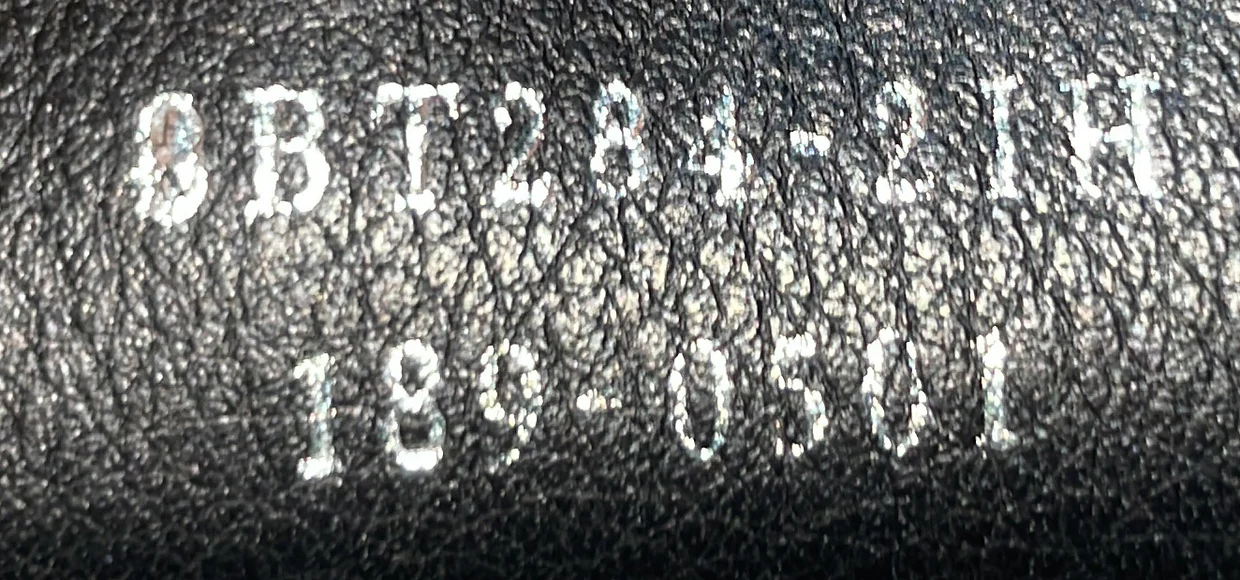 Kan I F Shoulder Bag Leather Medium - Deep Luxury