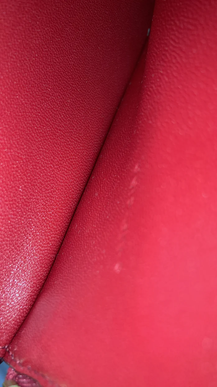 Classic Box Bag Smooth Leather Medium - Deep Luxury