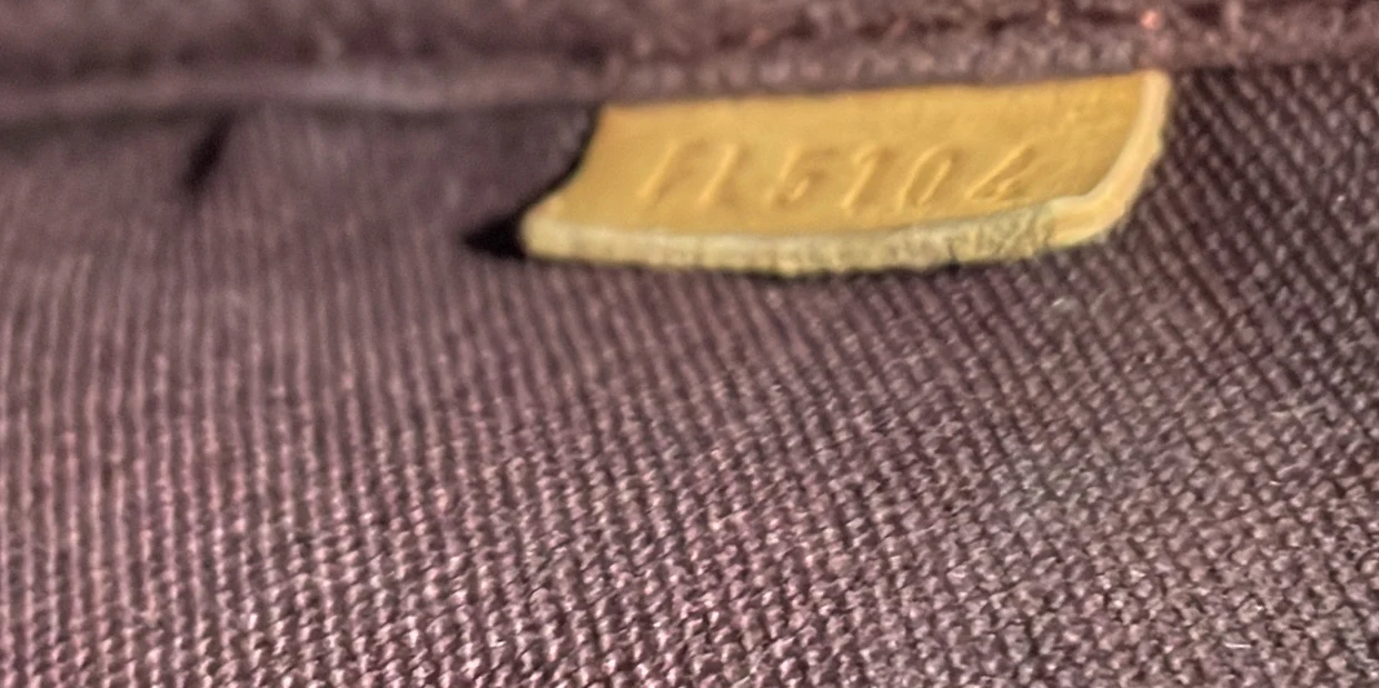 Favorite Handbag Monogram Canvas MM - Deep Luxury