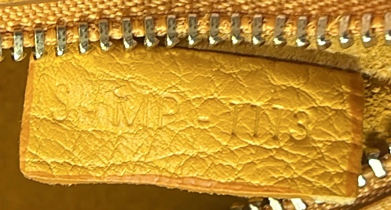 Tie Knot Tote Grainy Leather Medium - Deep Luxury