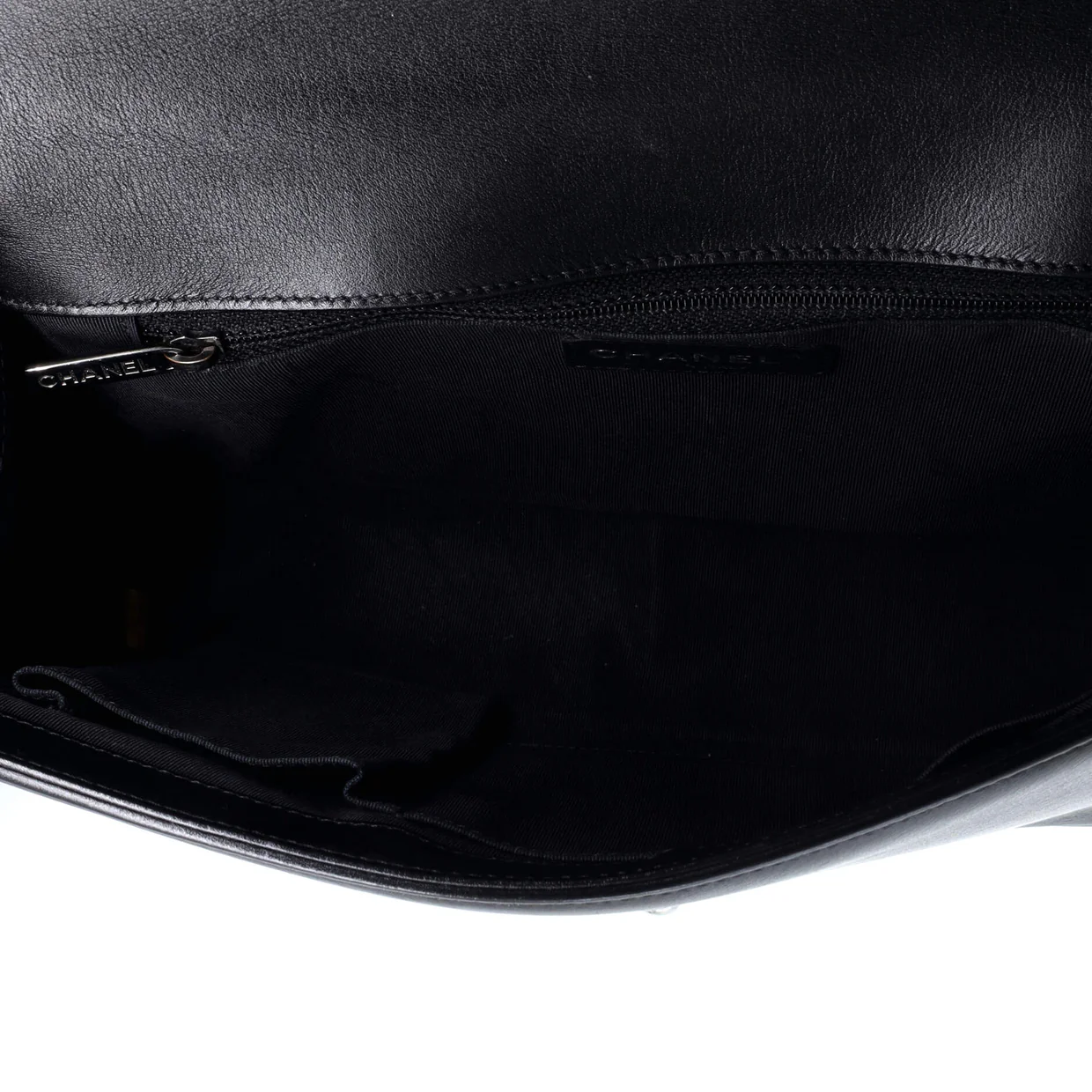 Boy Flap Bag Chevron Patent New Medium - Deep Luxury