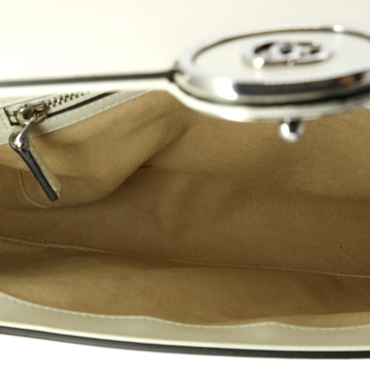 Petite GG Flap Shoulder Bag Leather Small - Deep Luxury