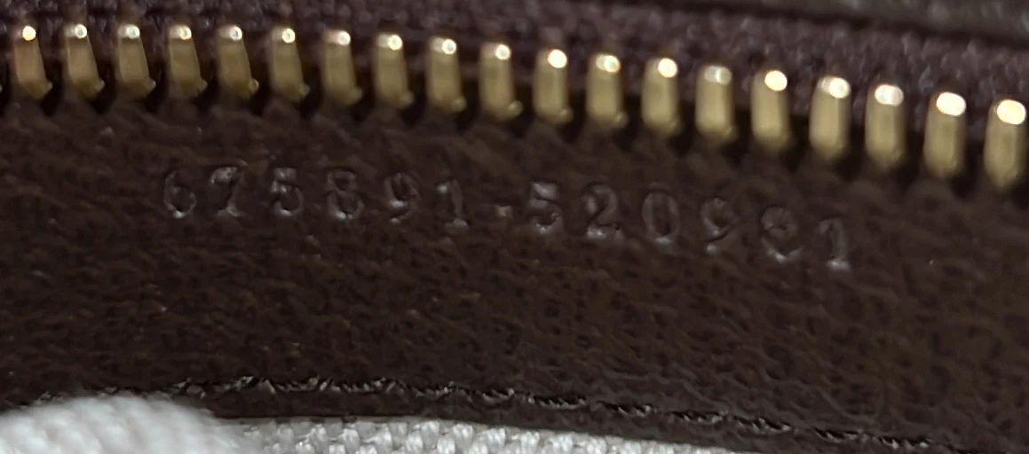 Messenger Bag Jumbo GG Canvas - Deep Luxury