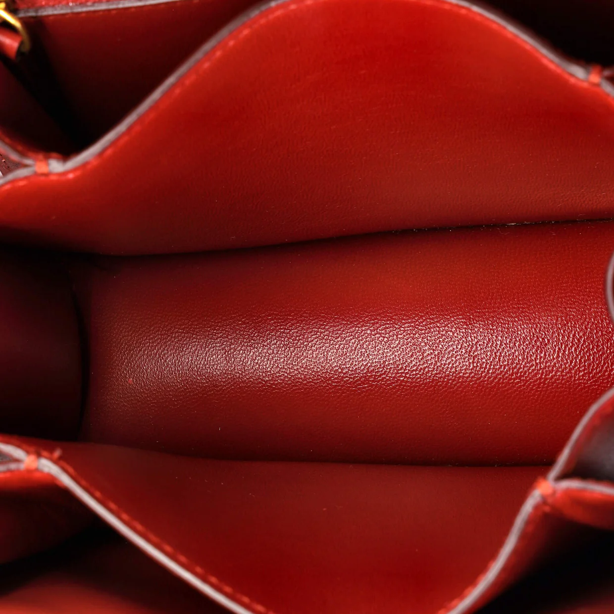 Classic Box Bag Smooth Leather Small - Deep Luxury