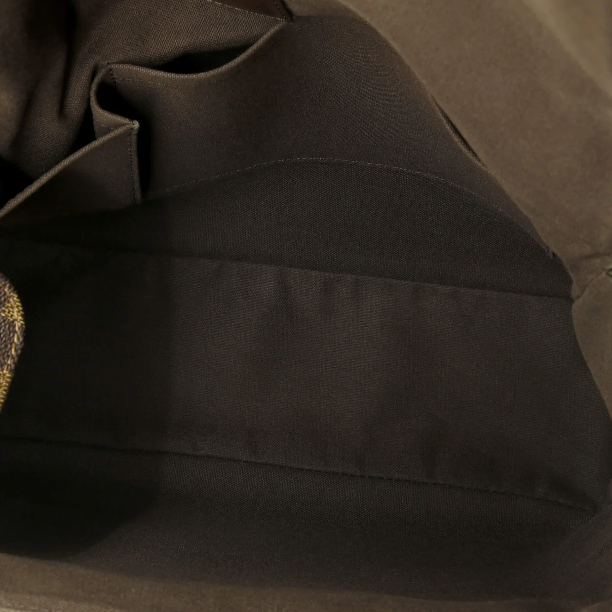 Melville Messenger Bag Damier - Deep Luxury