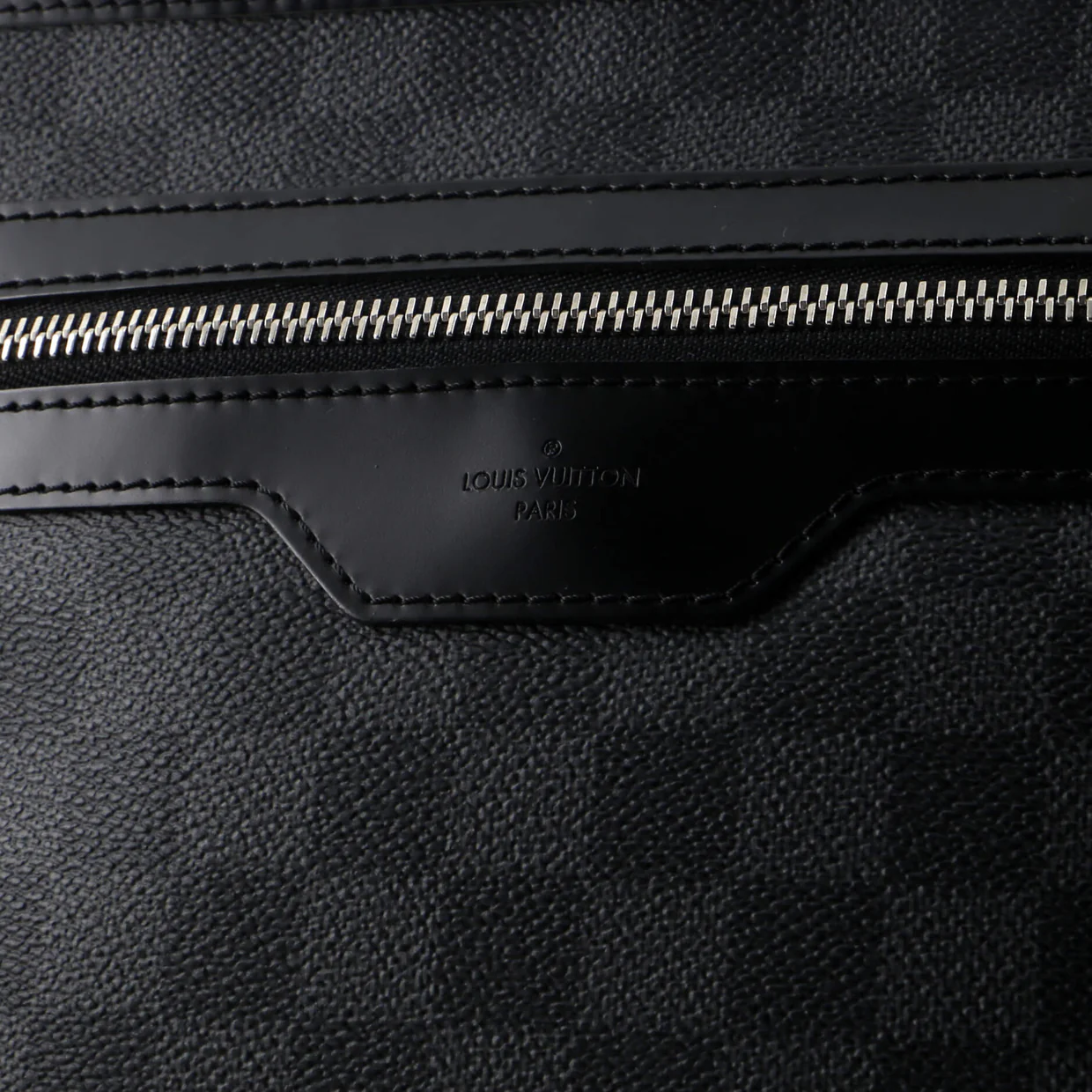 Thomas Handbag Damier Graphite - Deep Luxury