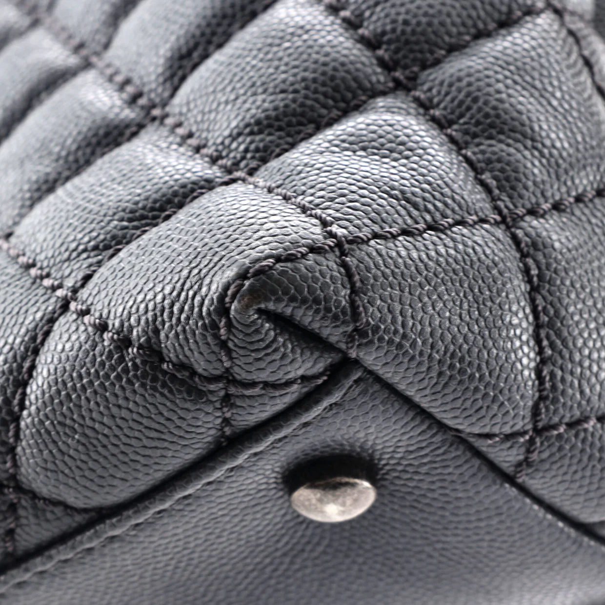 Coco Top Handle Bag Quilted Caviar Medium - Deep Luxury