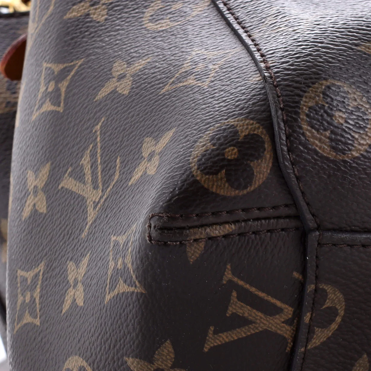 Montaigne Handbag Monogram Canvas GM - Deep Luxury