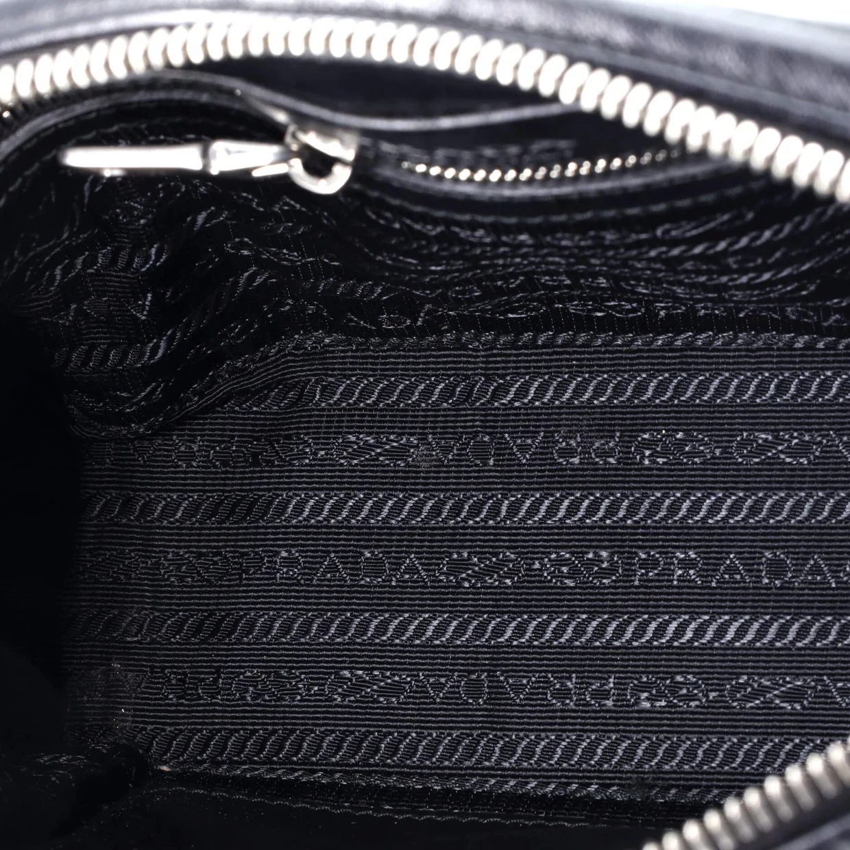 Camera Bag Diagramme Quilted Leather Small - Deep Luxury