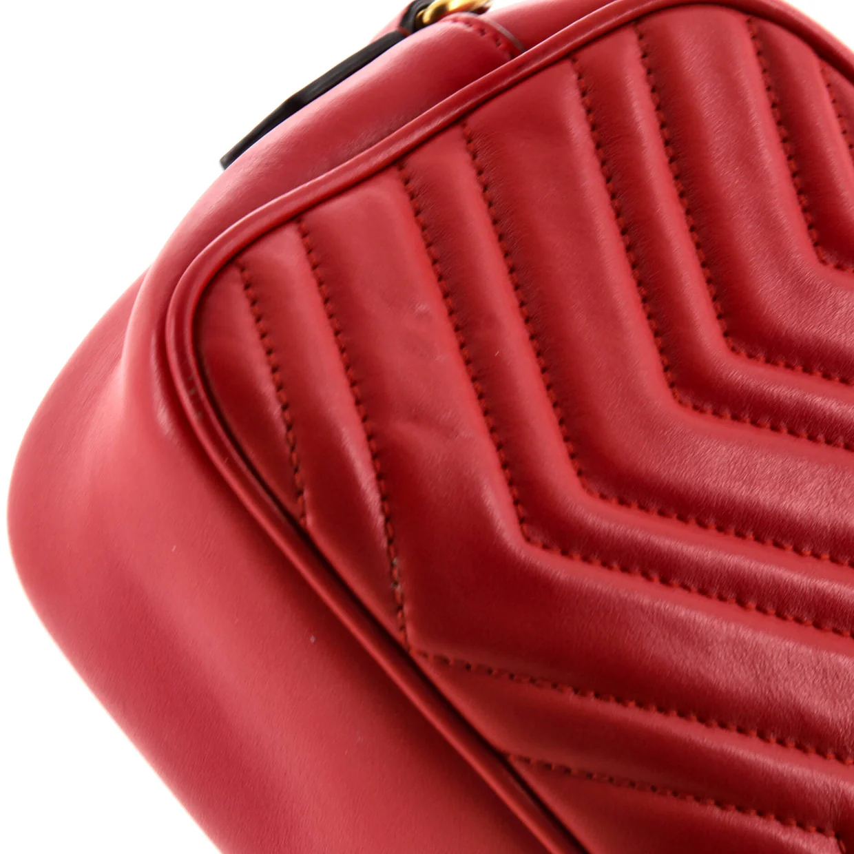 GG Marmont Shoulder Bag Matelasse Leather Small - Deep Luxury