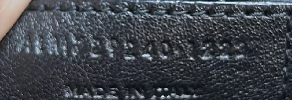 City Camera Bag Leather - Deep Luxury