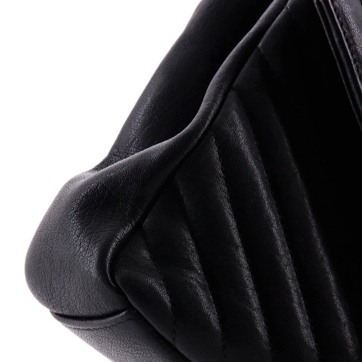 Classic Monogram College Bag Matelasse Chevron Leather Medium - Deep Luxury