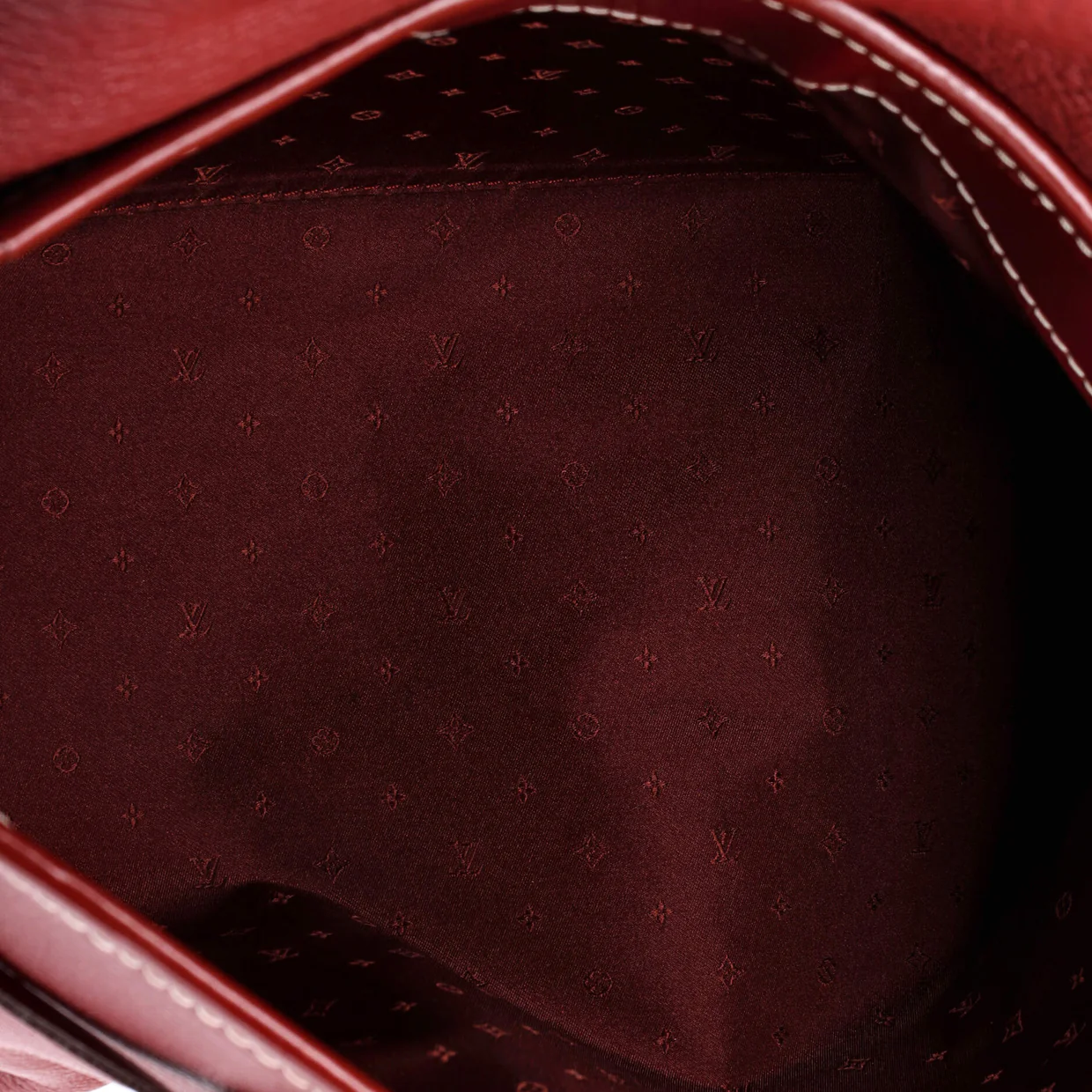 Suhali L'Essentiel Handbag Leather - Deep Luxury