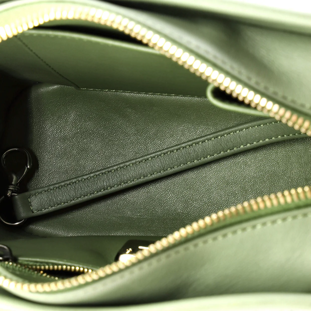 Gabrielle Hobo Python Small - Deep Luxury