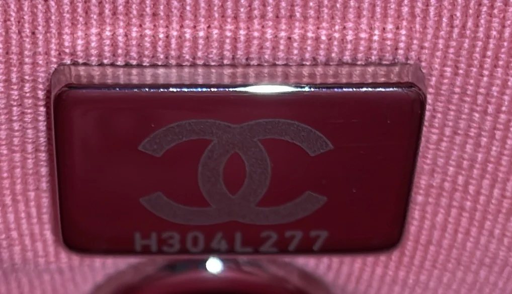 CC Flap Drawstring Backpack Quilted Ombre Caviar Mini - Deep Luxury