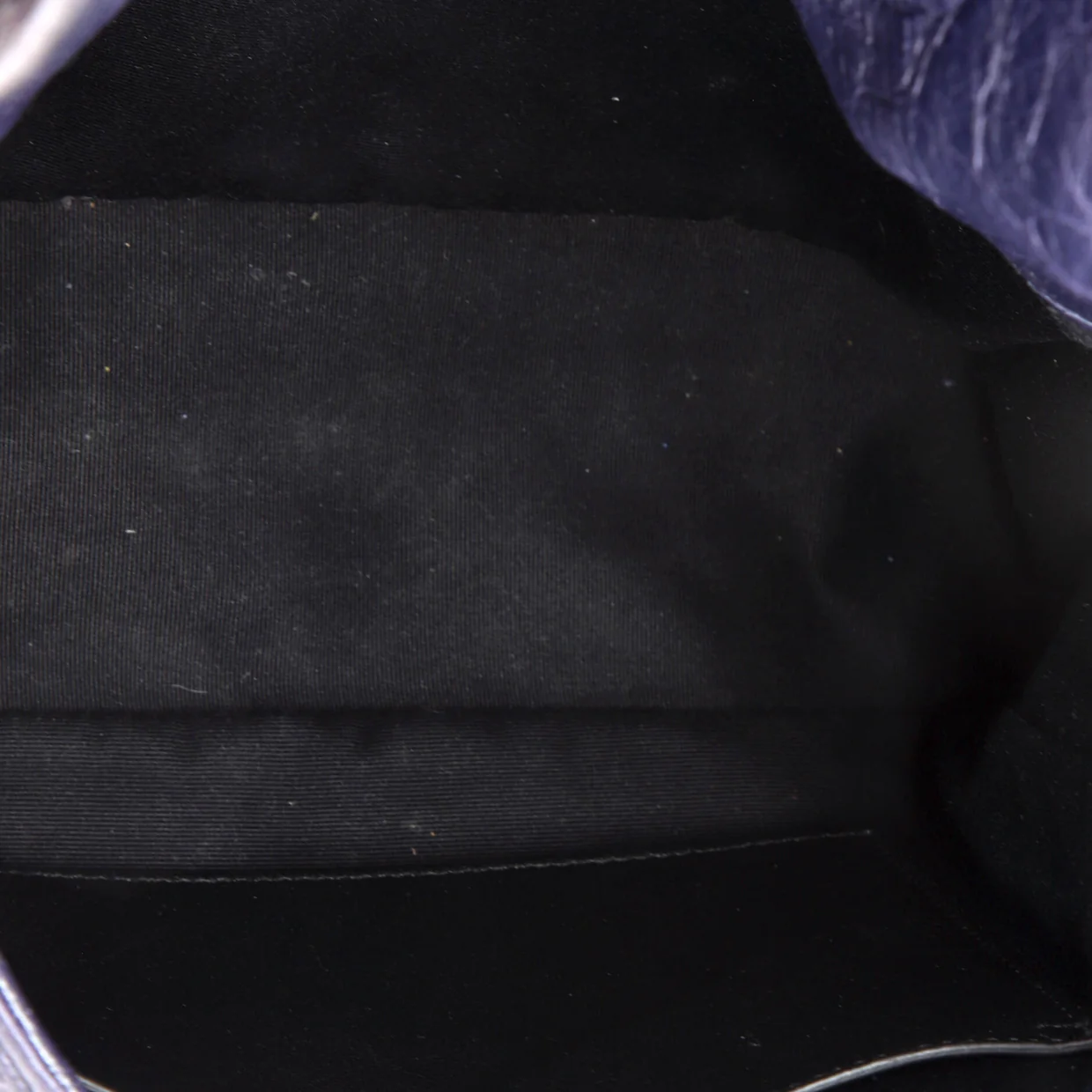 Niki Chain Flap Bag Matelasse Chevron Leather Medium - Deep Luxury