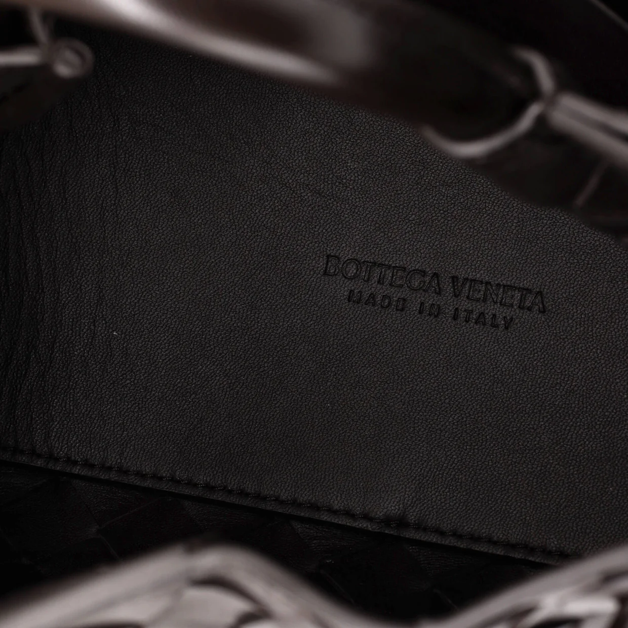 Andiamo Top Handle Bag Intrecciato Nappa Small - Deep Luxury