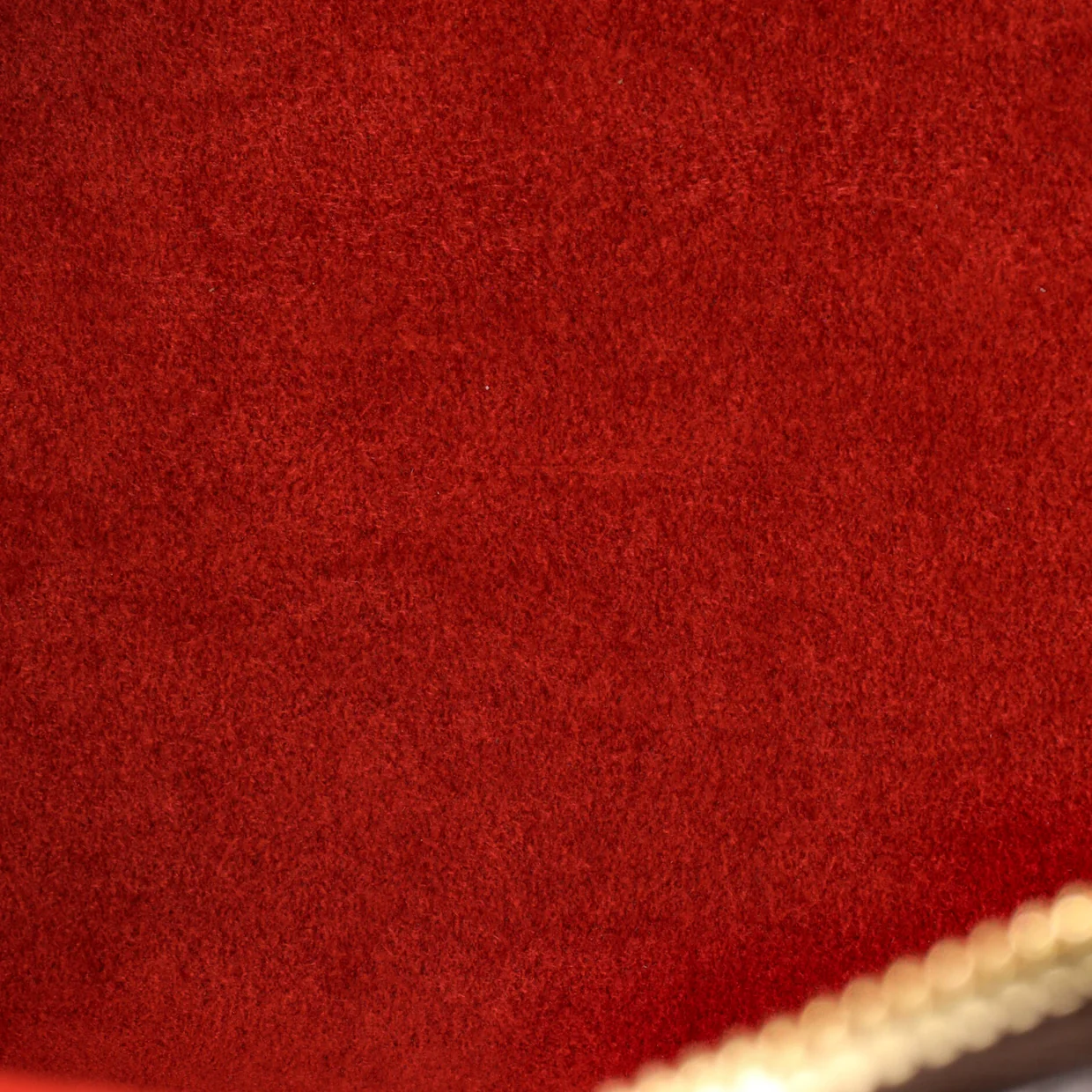 Trevi Handbag Damier PM - Deep Luxury