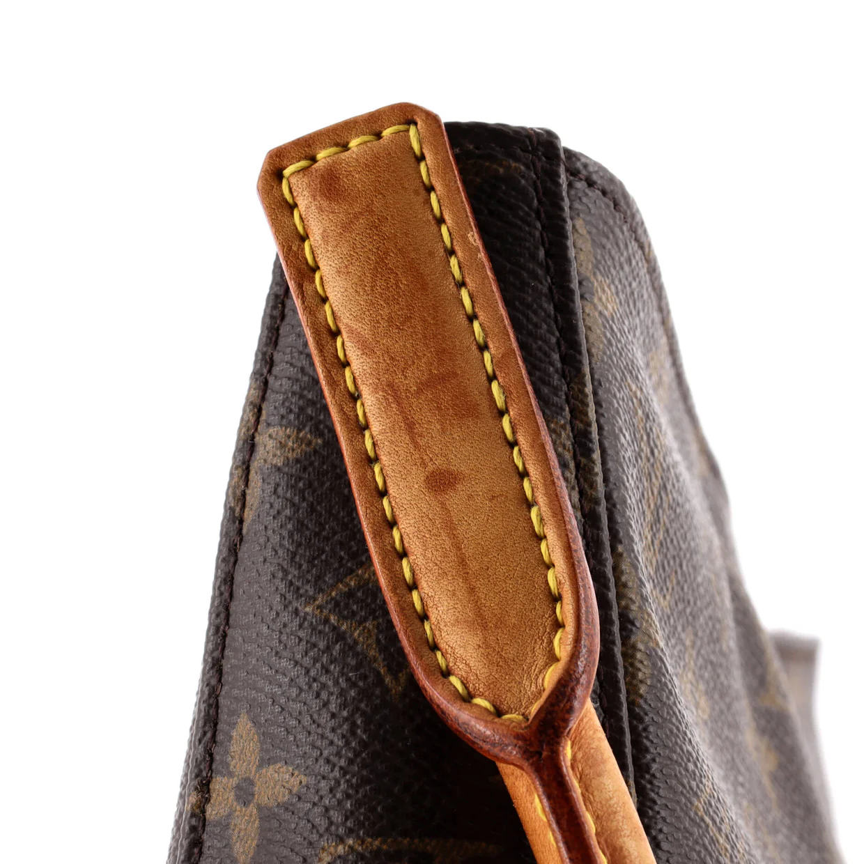 Looping Handbag Monogram Canvas GM - Deep Luxury