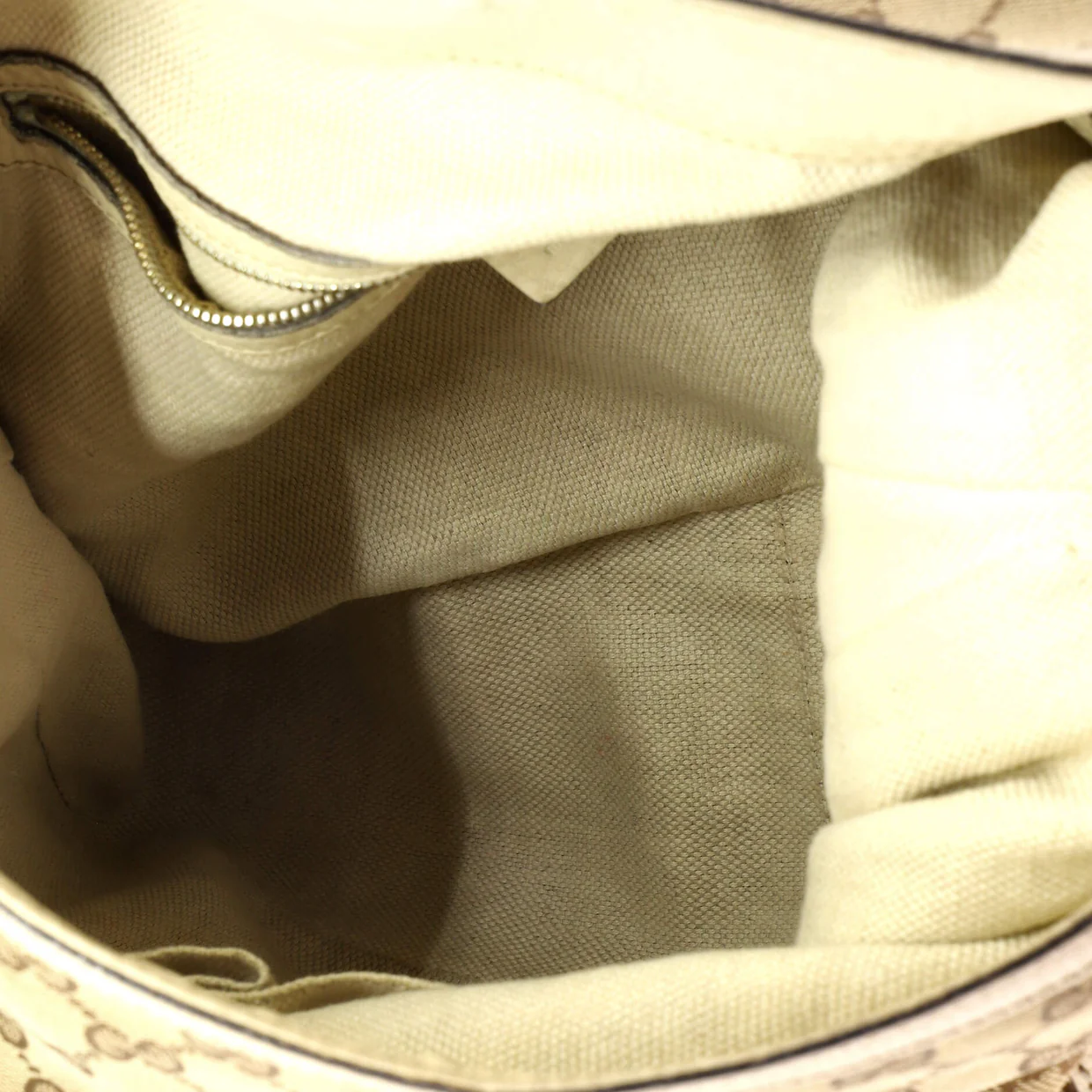 Diana Bamboo Shoulder Bag GG Canvas Medium - Deep Luxury