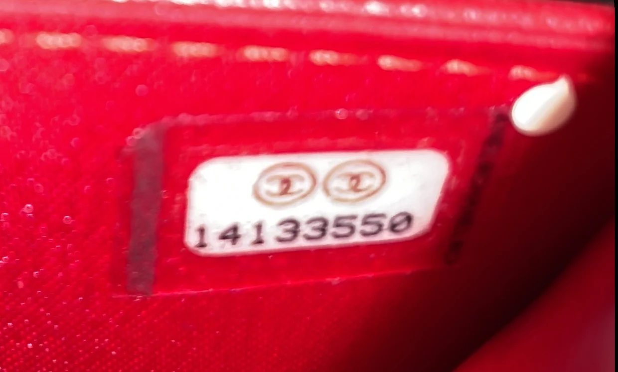 Wallet on Chain Camellia Lambskin - Deep Luxury