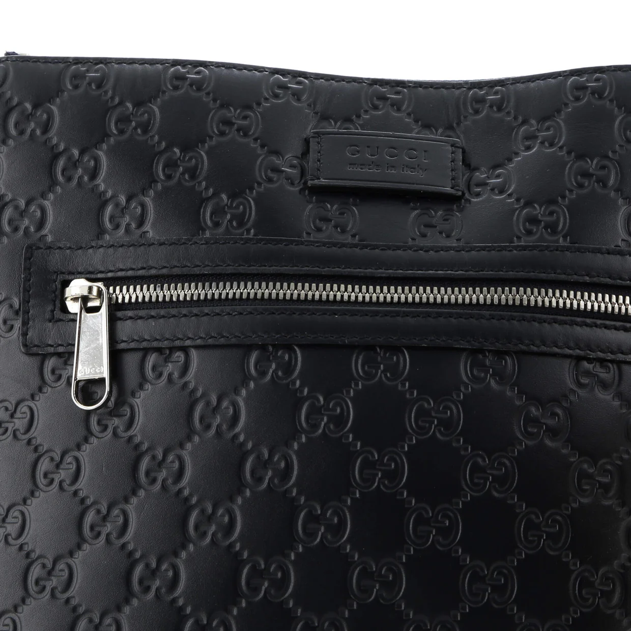 Signature Zip Messenger Bag Guccissima Leather Medium - Deep Luxury